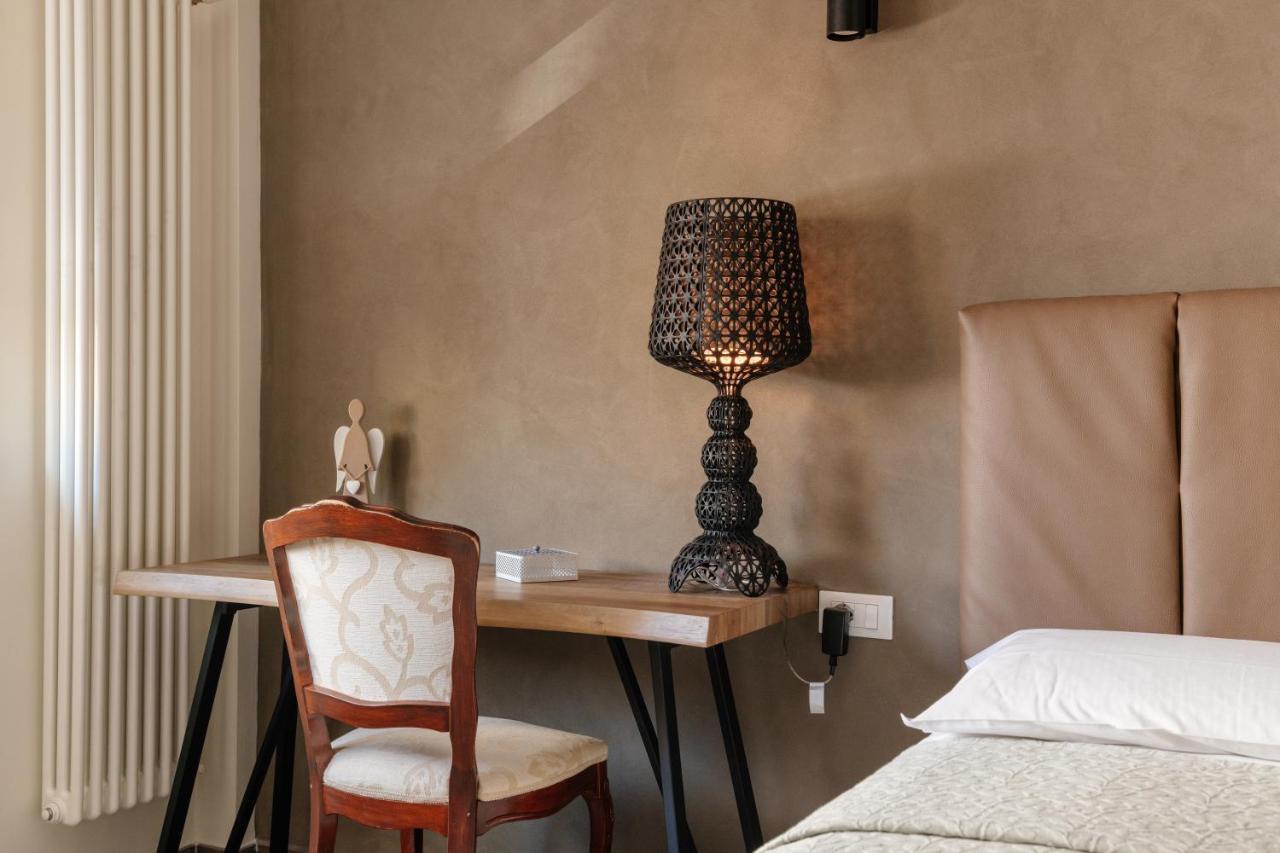 Hotel Bella Napoli Ristorante & Spa ฟอจเจีย ภายนอก รูปภาพ